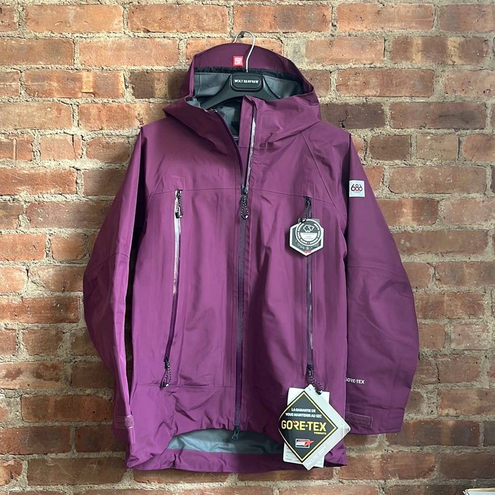 NEW with TAGS - Goretex 686 Shell
